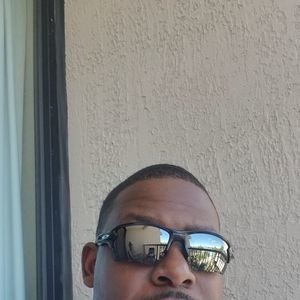 Meet your Posher, Curtis